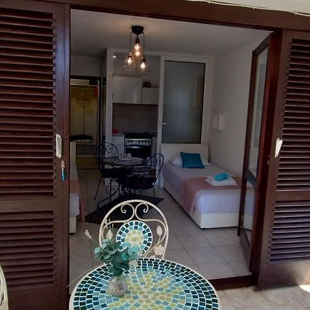 Apartmani Jessica Novalja Exterior photo